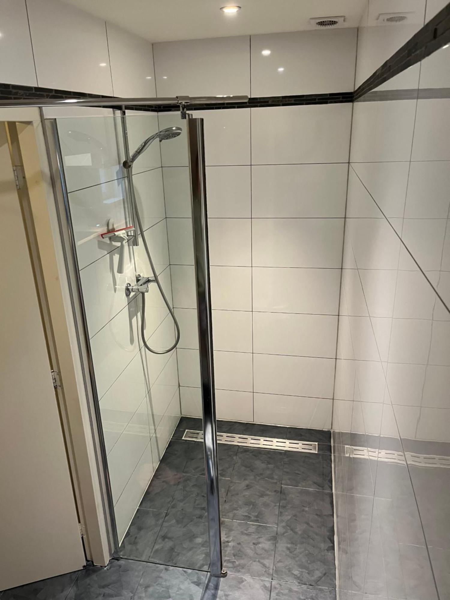 Апартаменты Rustig Gelegen Recreatiewoning In Zeeland Брёйниссе Экстерьер фото